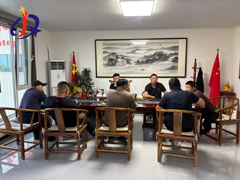 Ymwelodd cleientiaid aur placer De America â Qingzhou Jinqi Mining Machinery ar gyfer archwiliad ffatri.